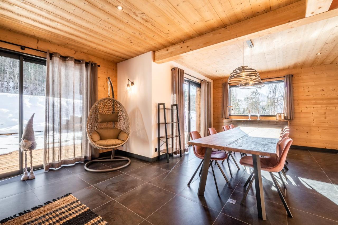 Chalet Azobe Morzine - By Emerald Stay Монрьон Экстерьер фото